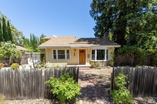1243 Parkinson Ave, Palo Alto, CA 94301-3451