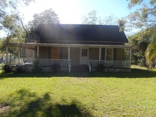 160 Academy Ave, Sycamore, GA 31790-3512
