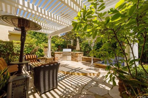 30 Juneberry, Irvine CA  92606-4503 exterior