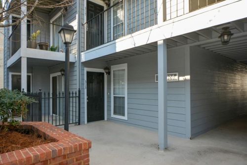 313 Granville Ct, Atlanta GA  30328-3434 exterior