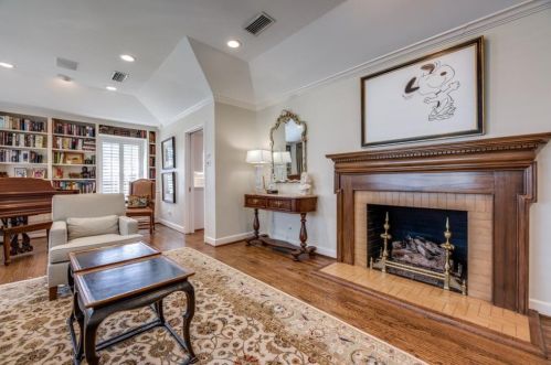 7403 Colgate Ave, Dallas TX  75225-4508 exterior