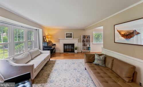 1070 Dale Rd, Media, PA 19063-2203