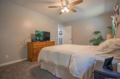 20 Stagecoach Rd, Exeter CT  06249-1647 exterior