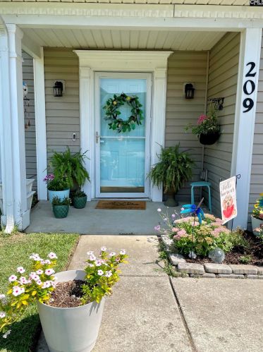 209 Hayfield Ln, Lexington, SC 29072-2776