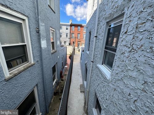 1512 4 St, Philadelphia PA 19147-6531 exterior