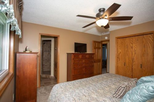 7873 28th St, Saint Paul MN  55128-4803 exterior