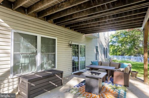 101 Shatto Dr, Carlisle PA  17013-2120 exterior