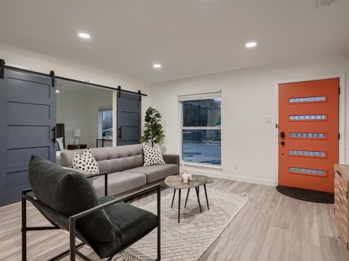 2409 Campden Dr, Austin TX  78745-4851 exterior