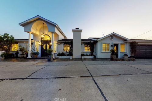 11832 Cir Dr, Whittier CA 90601-2352 exterior