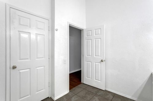2533 Creekwood Ln, Fort Worth TX  76123-1111 exterior