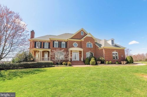 16005 Hampton Rd, Hamilton, VA 20158-3311