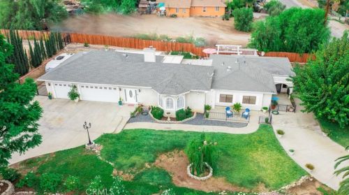 17921 Cole Ave, Riverside CA  92508-9728 exterior