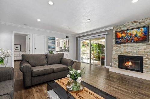 511 Baker St, Anaheim CA  92804-2225 exterior