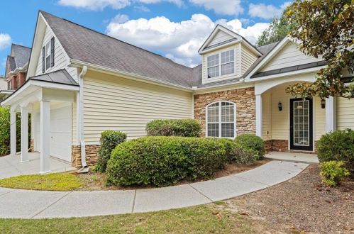 5510 Sylvania Dr, Mableton, GA 30126-5661