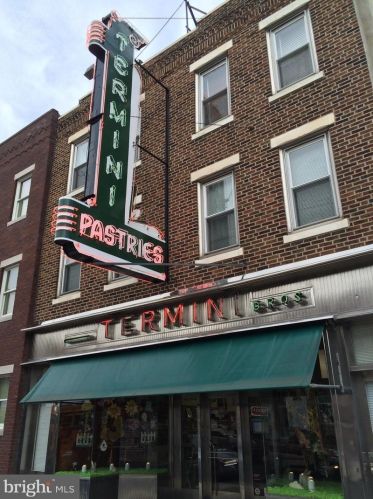 916 11th St, Philadelphia PA  19123-1101 exterior