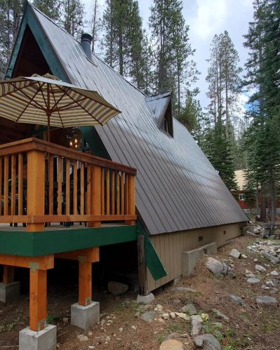 10197 Juniper Way, Truckee CA  96161-1744 exterior