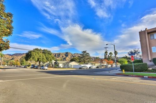 813 Dalton Ave, Irwindale CA  exterior