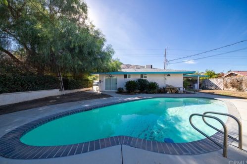 7520 Reche Canyon Rd, Colton, CA 92324-9437