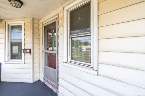 322 Main St, Meriden, CT 06451-3859