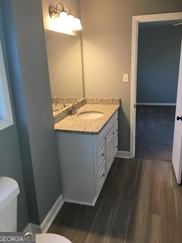 5170 Flemish Ct, Atlanta GA  30349-5210 exterior