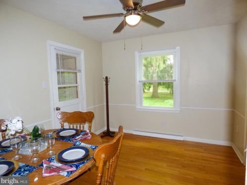 2390 Grandview Rd, York PA  17403-5109 exterior