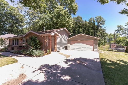 11221 Durbin Pl, Crown Point, IN 46307-3605