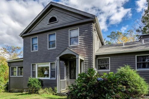 56 Goose Hill Rd, Chester, CT 06412-1229