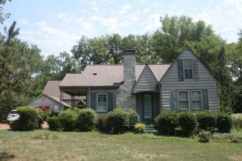 719 Idlewild Dr, Madison, TN 37115-4744