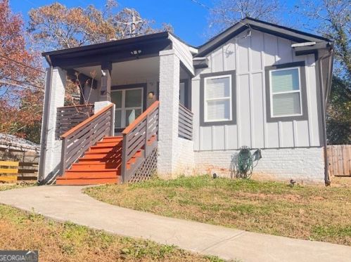 1074 Hobson St, Atlanta GA  30310-2913 exterior