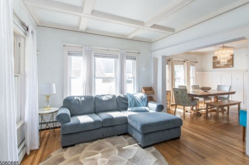 9 Richmond Ave, Paterson NJ  07502-2032 exterior