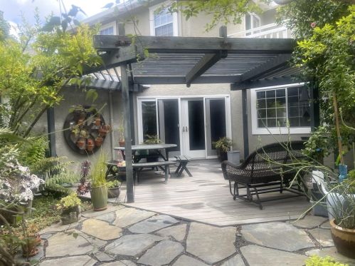 120 Plymouth Ave, San Carlos, CA 94070-1621