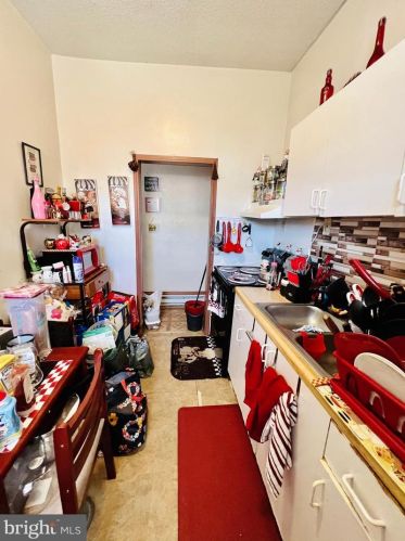 3563 11 St, Philadelphia PA 19140-4303 exterior