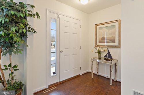 315 Ripple Dr, Hanover, PA 17331