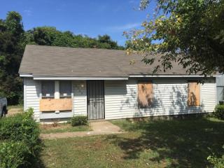 2962 Lake Park Rd, Memphis TN  38127-4960 exterior