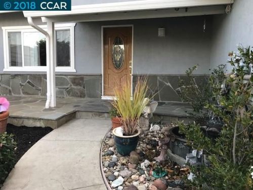324 Ada Dr, Pacheco, CA 94553-5002