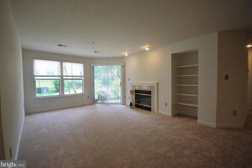 3301 Sir Thomas Dr, Silver Spring, MD 20904-4889