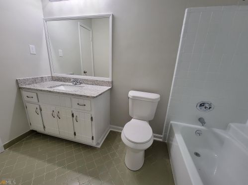 3099 Shl Crk Ct, Rex GA 30273-2426 exterior