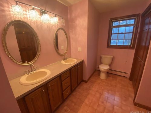 1547 Torringford St, Torrington CT  06790-3141 exterior