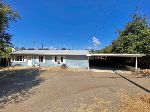 608 6th St, Ramona, CA 92065-2432