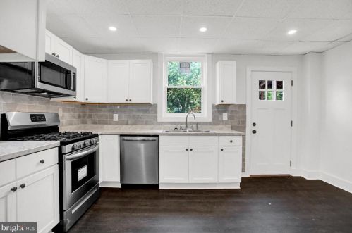 509 Ruby St, Lancaster PA  17603-5016 exterior