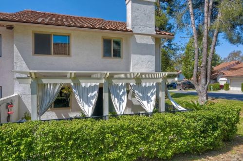 6508 Camino Capistrano, Carlsbad CA  92009-4520 exterior