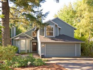 4428 Palatine St, Portland OR  97219-7431 exterior
