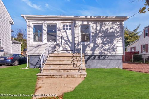 32 Leonard Ave, Atlantic Highlands, NJ 07716-1139