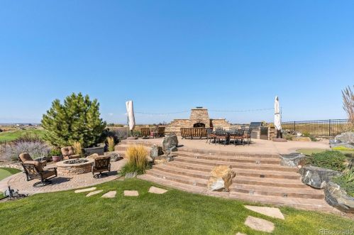 15421 Fairway Dr, Denver CO  80022-5221 exterior