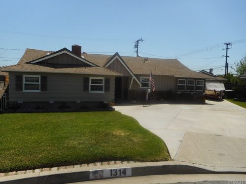 1314 Retford St, Covina, CA 91724-2724