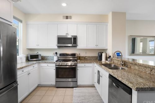 1687 Lincoln, Anaheim CA 92805-5502 exterior