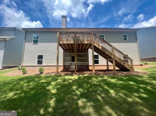 388 Sunset Dr, Statham, GA 30666-1637