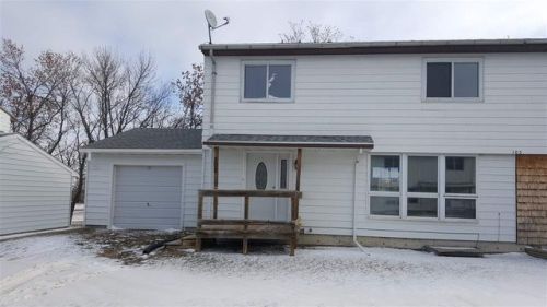 502 Centennial Dr, Wolseth, ND 58740-7249