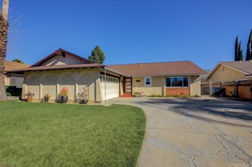 2270 Yosemite Ave, Simi Valley, CA 93063-3539