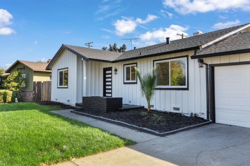 10370 Dolecetto Dr, Rancho Cordova, CA 95670-3545